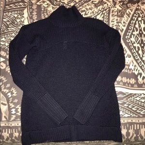 Lululemon wool navy sweater 2